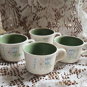 Vintage Set Of 4 Cathay Atomic Starburst Pattern MCM Coffee Mugs